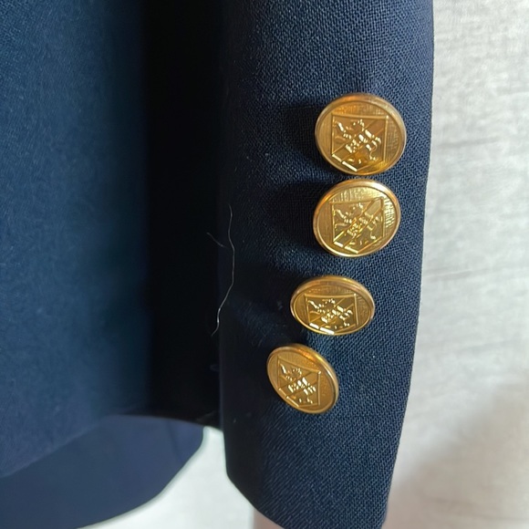 Mens Navy Blazer (Joseph & Feiss) for Dillards. 42R - Picture 2 of 8